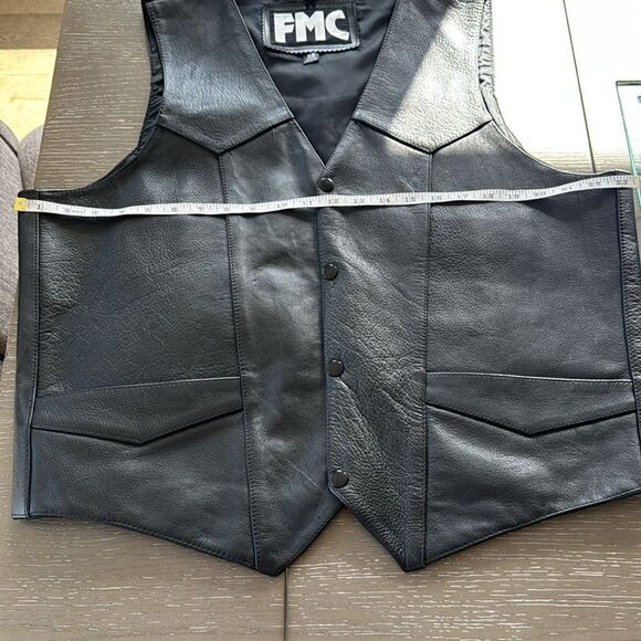 FMC Vest Men’s Size 46 Black Leather Biker Motorcycle Riding Grunge NWOT - Picture 5 of 12